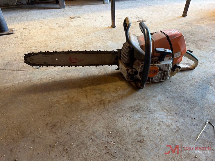 stihl-ms461gas-powered-chainsaw-image-1