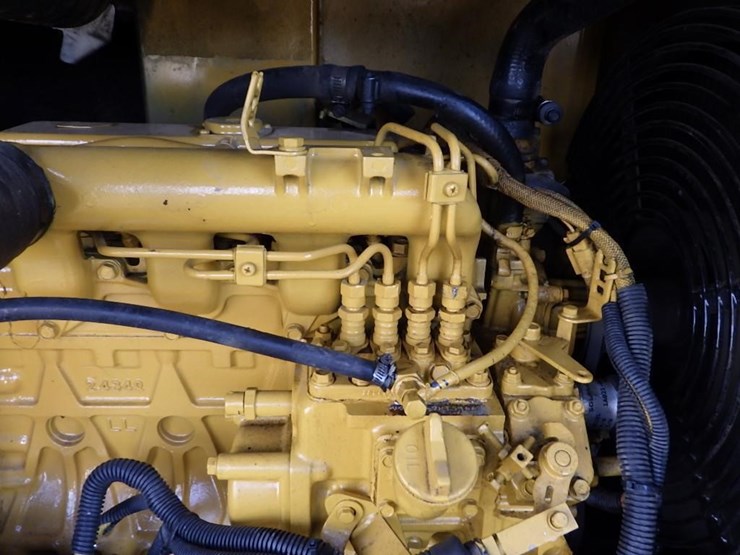 caterpillar-305.5-image-11