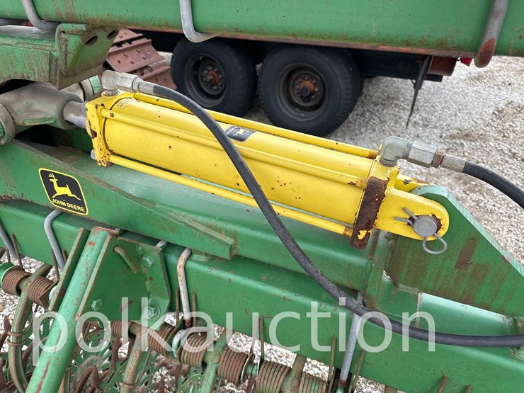 john-deere-400-image-7