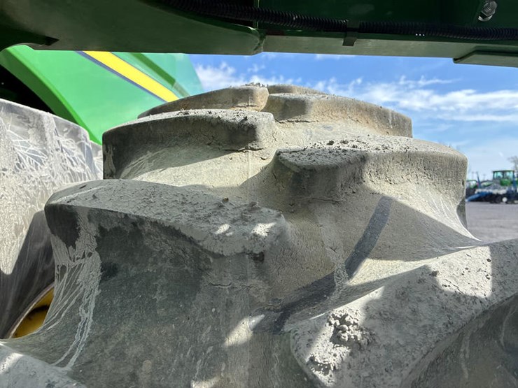 2014-john-deere-s680-image-10