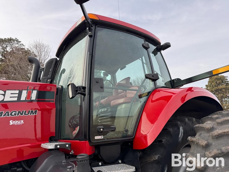 2014-case-ih-magnum-290-image-17
