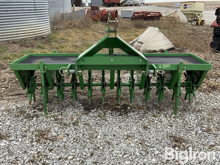 frontier-ca1072-image-2