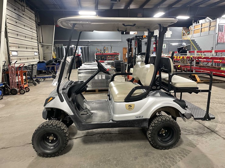 #1444-•-yamaha-golf-cart-(d)-image-2