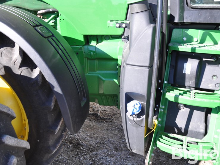 2019-john-deere-8345r-image-13