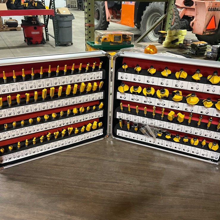 #2298 • 100 Piece Router Bit Set in Carrying Case (PR11)