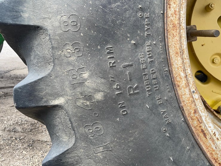 1983-john-deere-4450-image-8