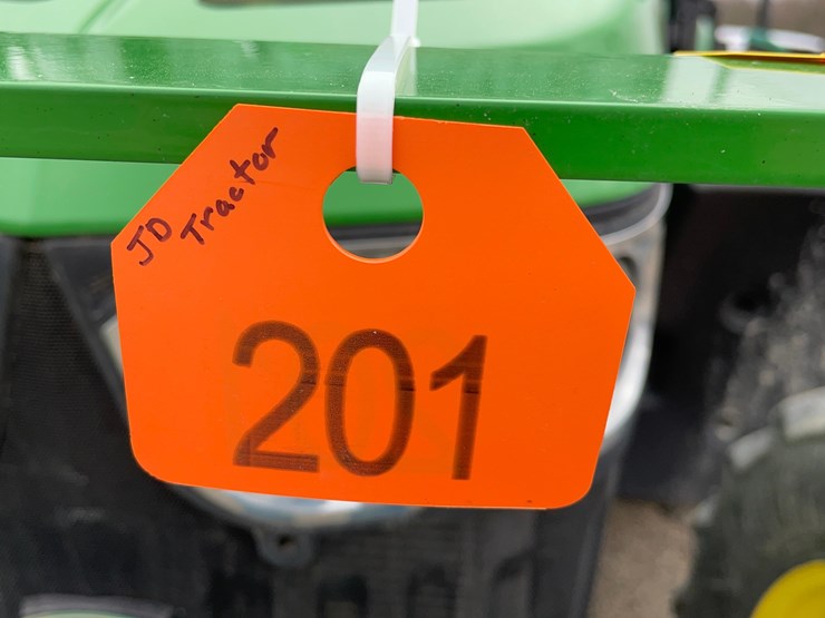 2020-john-deere-6110m-image-2