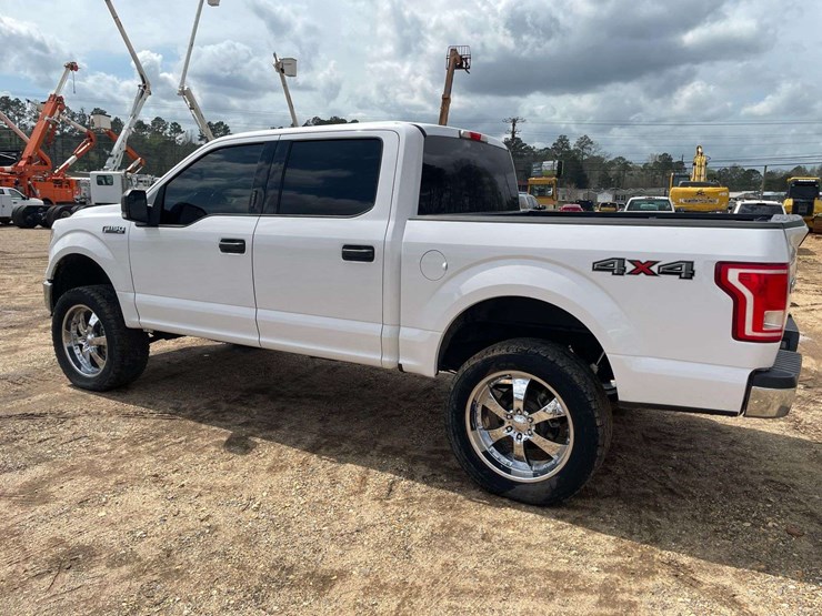 2017-ford-f150-image-2