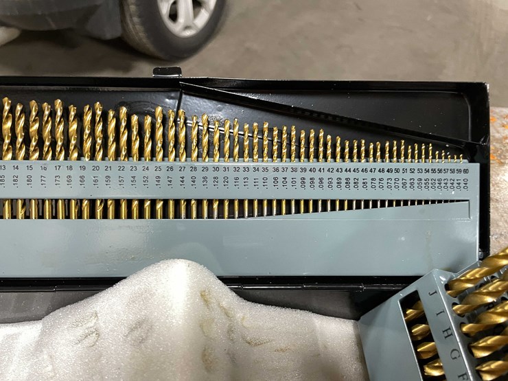 #2321-•-new-115-piece-drill-bit-set-in-nice-metal-storage-box-(cw)-image-3