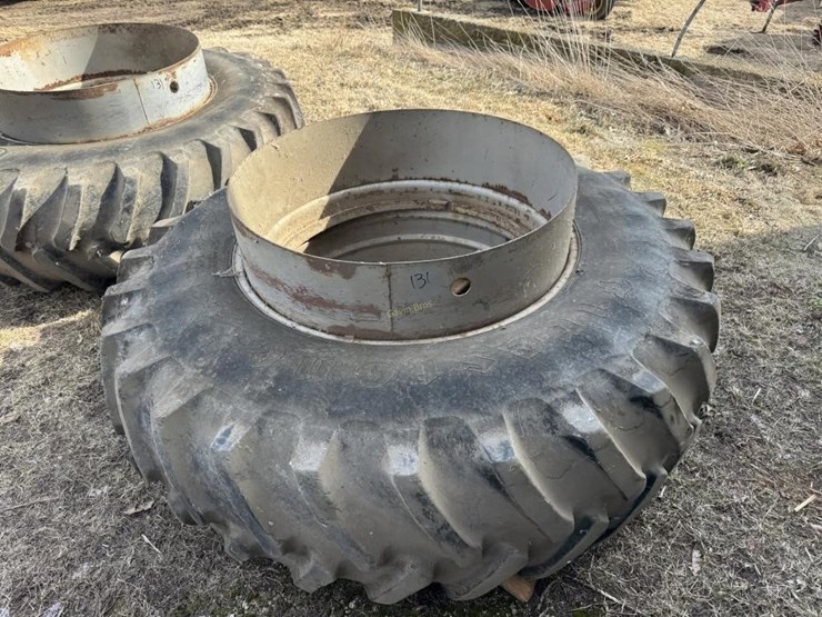 firestone-20.8-r38-clamp-on-duals-image-2