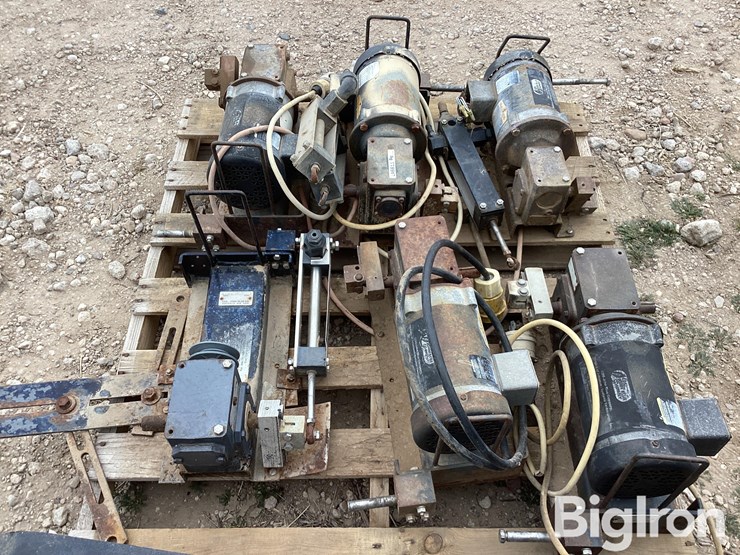 cds-john-blue-0162-chemigation-pumps-image-6