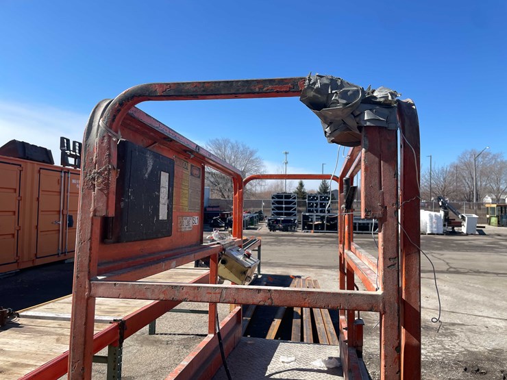 #1446-•-jlg-cm-1432-(o4)-image-30