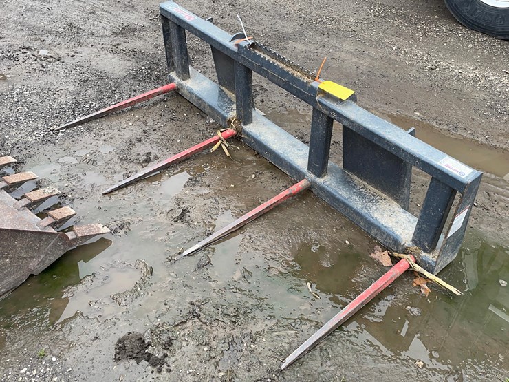 tag-#71,-4-prong-hay-fork-image-4