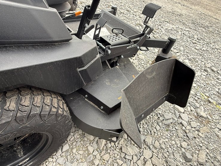 #8-•-unused-yakta-yxr320-61"-zero-turn-mower-198025-inv#-40695-image-12