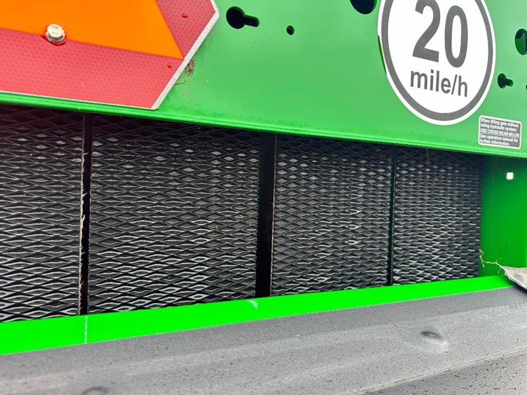 john-deere-450e-image-24