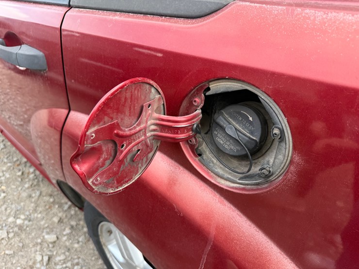 2008-dodge-caliber-image-12