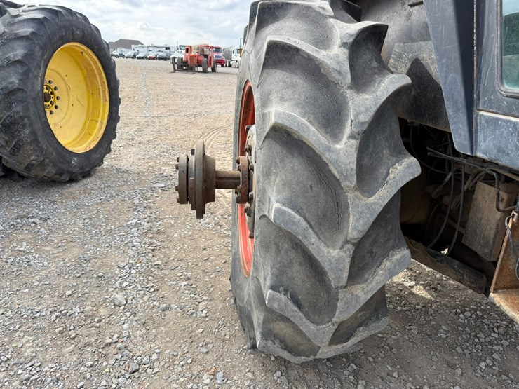 #32939-•-case-ih-2954-tractor-9929245-image-22