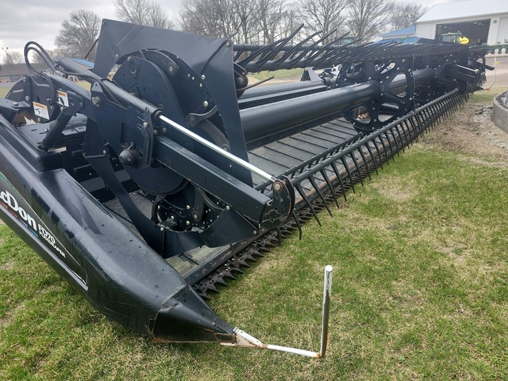 2010-mac-don-fd70-image-11