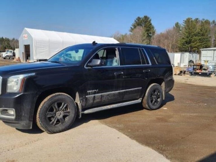 2016-gmc-yukon-denali-image-1