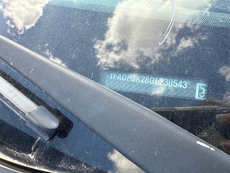 #35101-•-2016-ford-focus-hatch-back-1fadp3k28gl230543-inv#-35101-image-15