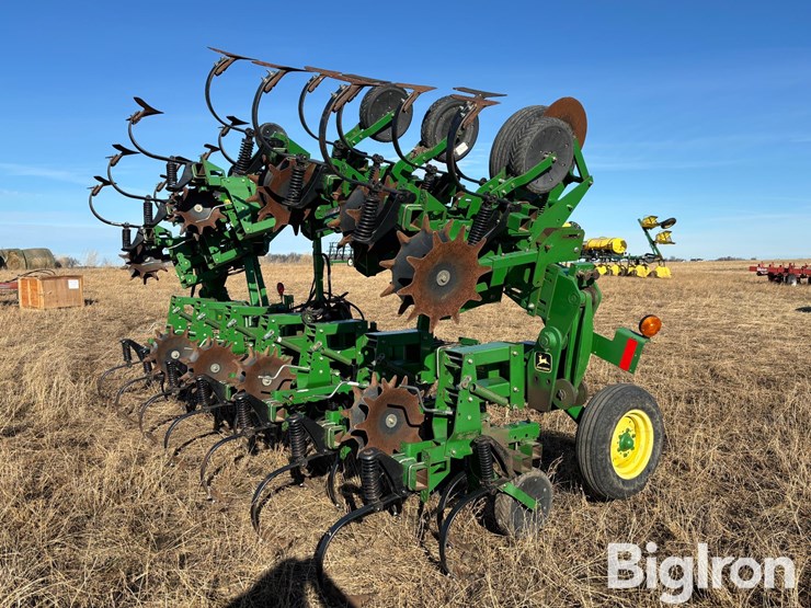 john-deere-856-image-5