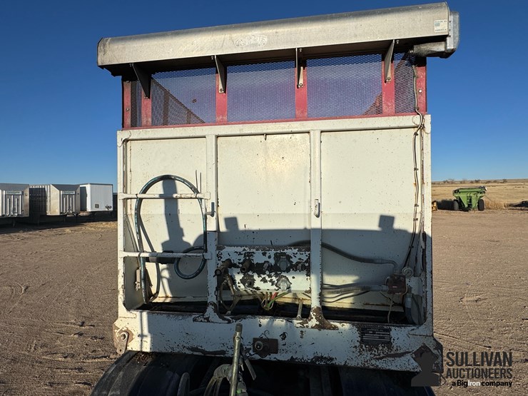 2012-hitchcock-trailer-image-2