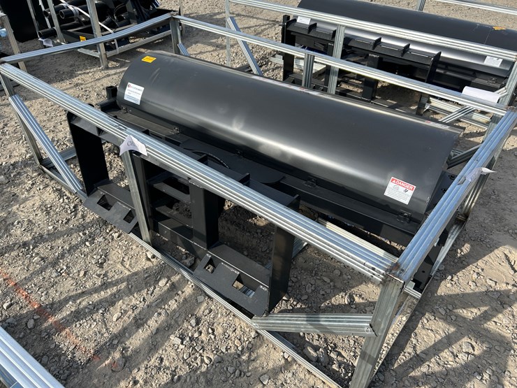 #2023-•-unused-jct-84"-angle-broom-inv#-40724-image-6