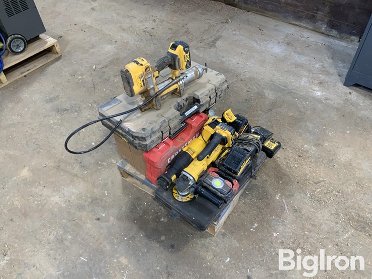 dewalt-hand-tools-&-supplies-image-3