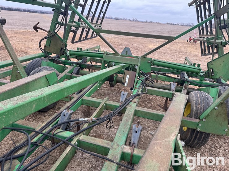 john-deere-726-image-13