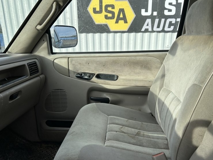 1996-dodge-ram-1500-image-16