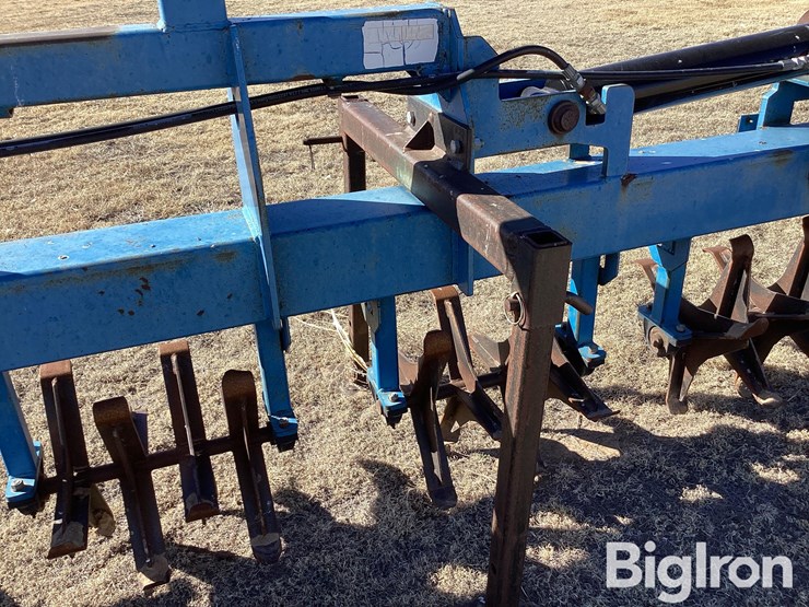 sam-stevens-43’-sand-fighter-image-11