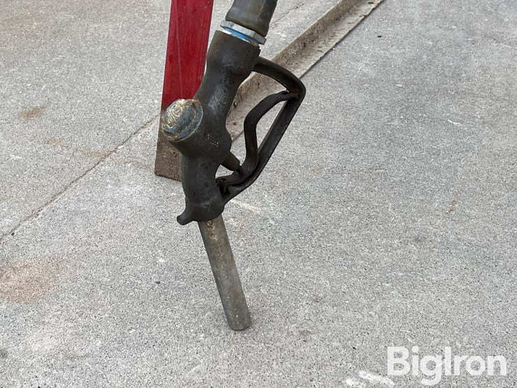 free-standing-200-gallon-kerosene-tank-image-17