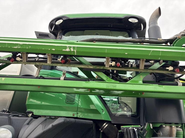 2015-john-deere-r4038-image-23