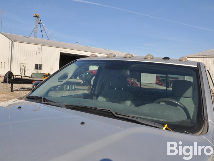 2016-ram-2500-hd-image-9