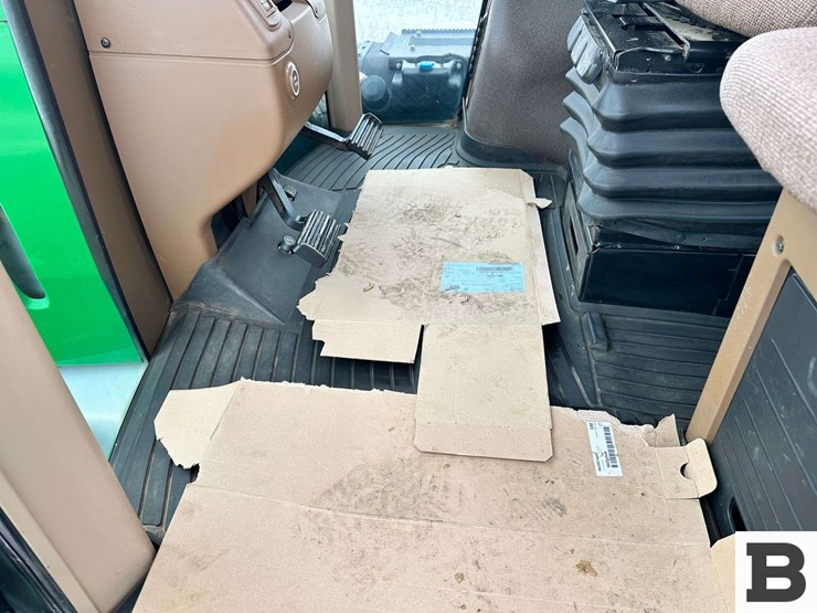 2011-john-deere-9530-image-148