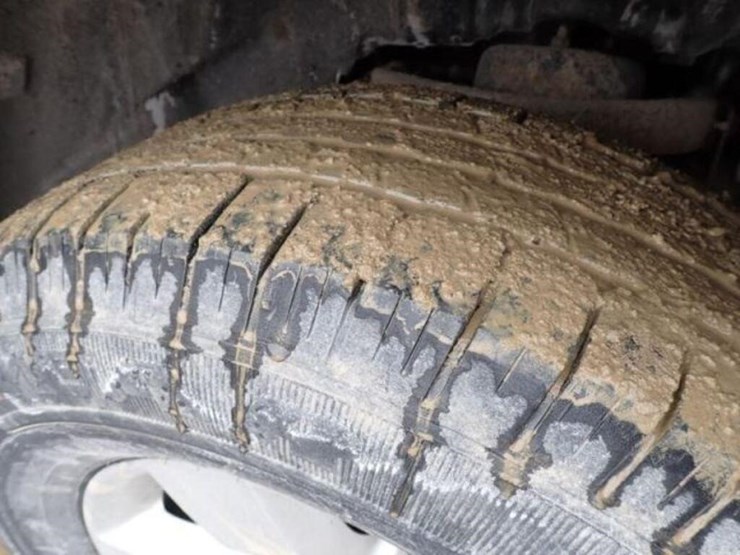 2013-dodge-ram-1500-image-21