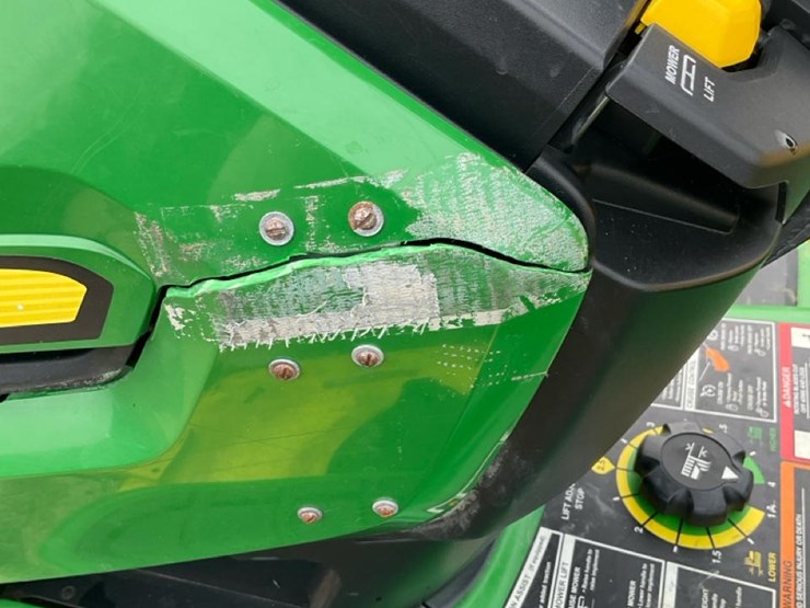 john-deere-x390-image-14