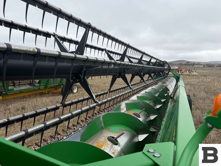 john-deere-635f-image-16