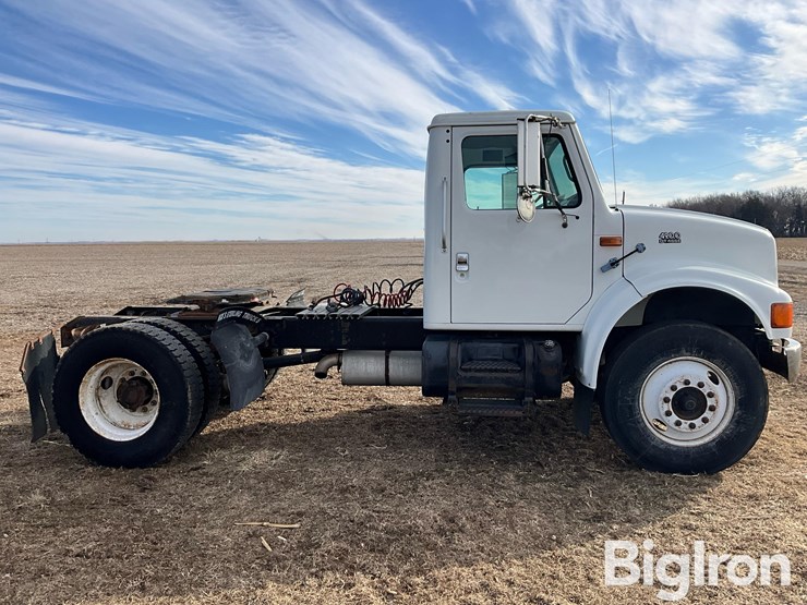 1997-international-4900-image-4