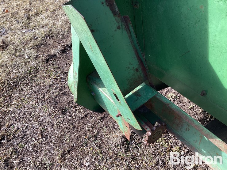 john-deere-443-image-9