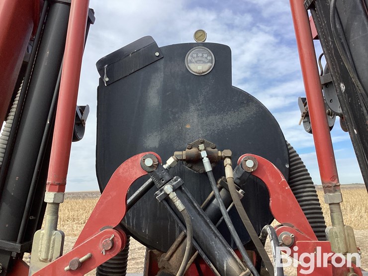 case-ih-1200-image-10