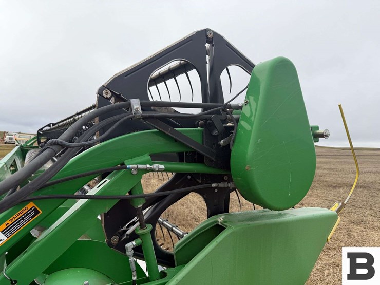 john-deere-635f-image-25