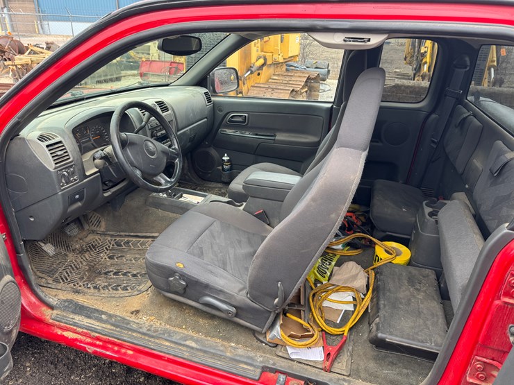 2005-chevrolet-colorado-ls-image-22