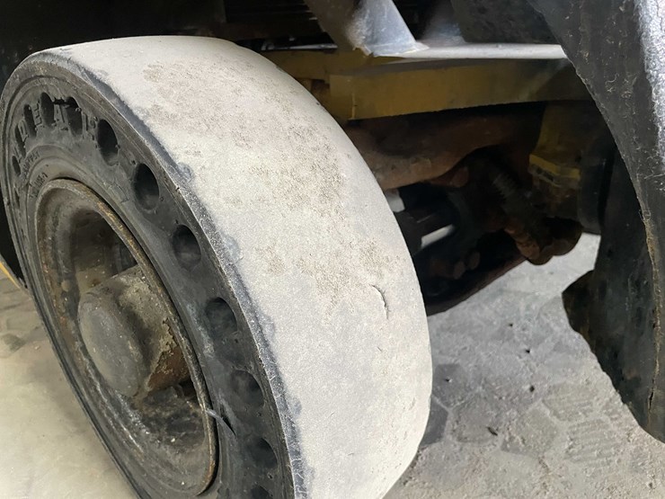 #1453-•-yale-forklift-(f)-image-13