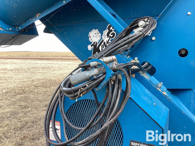 2005-kinze-1050-image-15