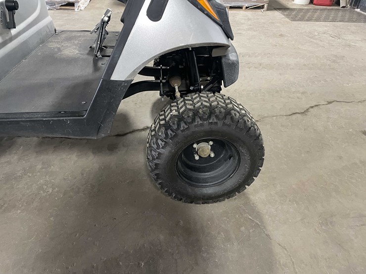 #1444-•-yamaha-golf-cart-(d)-image-17