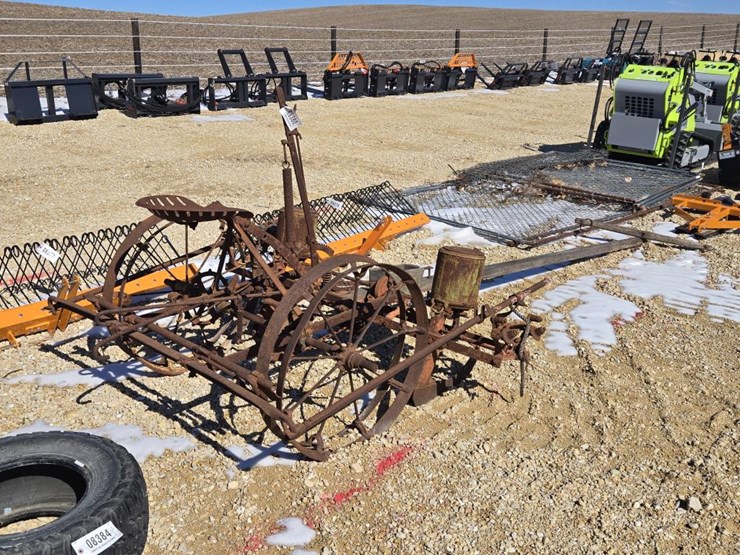 john-deere-2-image-1