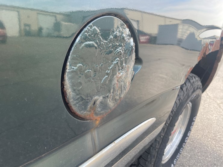 #1430-•-2002-green-gmc-sierra-(has-wi-title)-(of)-image-36