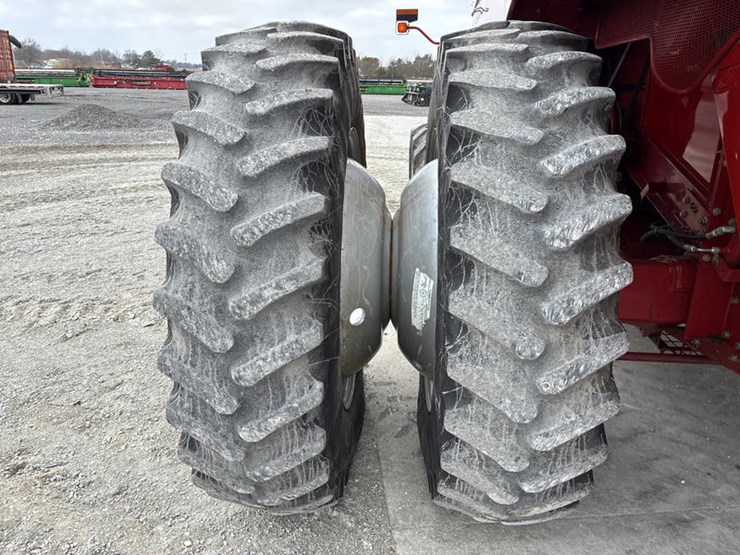 2008-case-ih-2588-image-35