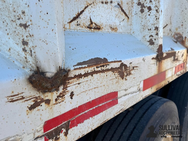 2012-hitchcock-trailer-image-15